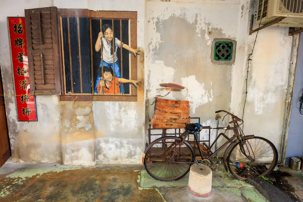 George Town street mural of a girl